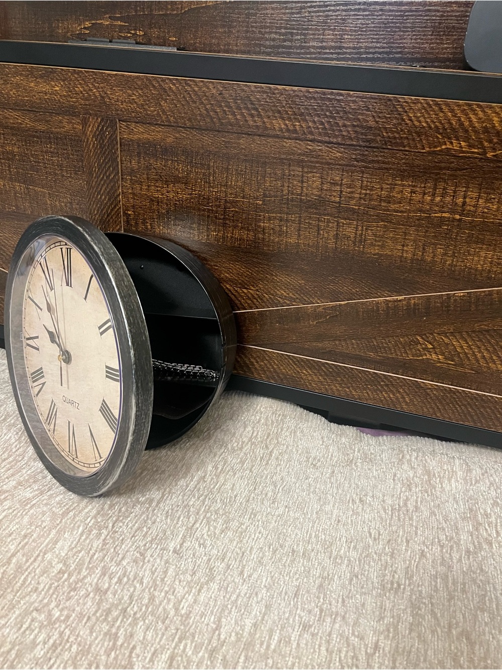 Vintage Style Round Wall Clock with storage compartment
